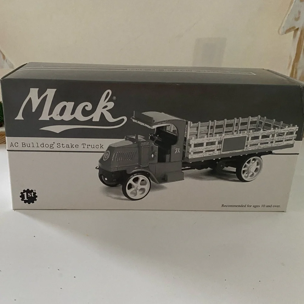 AC Bulldog Stake Truck Toy - Gray Mack